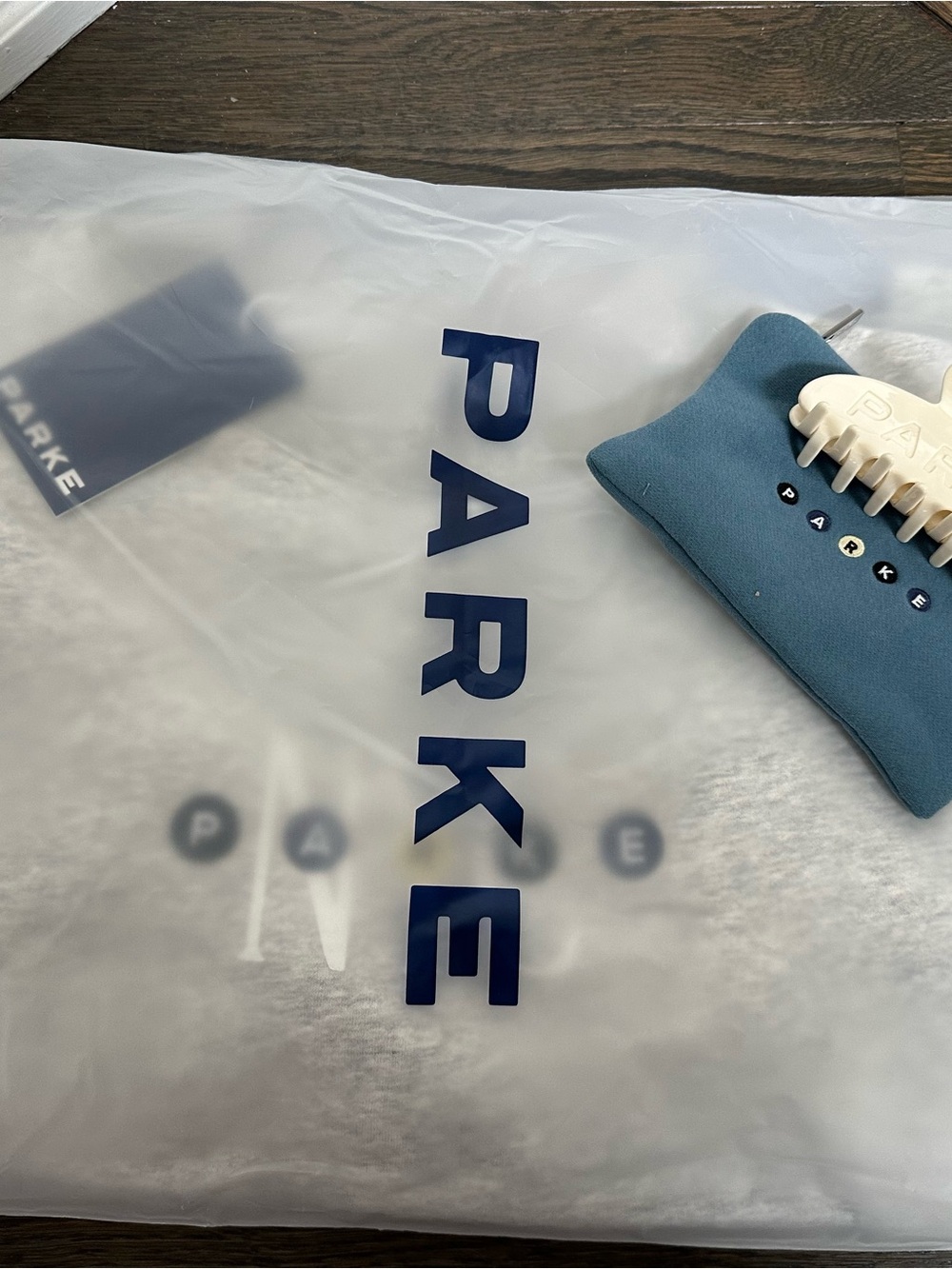 New Parke NYC Pop Up Subway Mockneck and Hair Clip Cream Blue Case